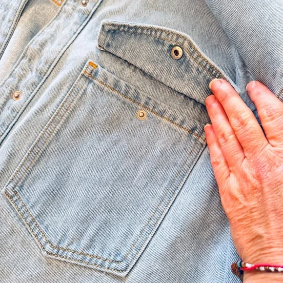 TNR JEANS Denim Shacket Light Blue Jean Jacket Button Down Shirt - Picture 7 of 15